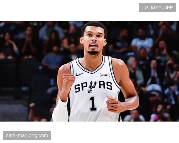 专访马刺主帅：我们如何围绕文班亚马构建独特的“一星四射”体系